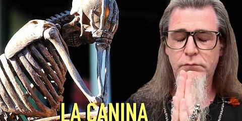 Thumbnail for ESTE PASO DA MIEDO. LA CANINA DE SEVILLA. SEMANA SANTA. ARTE